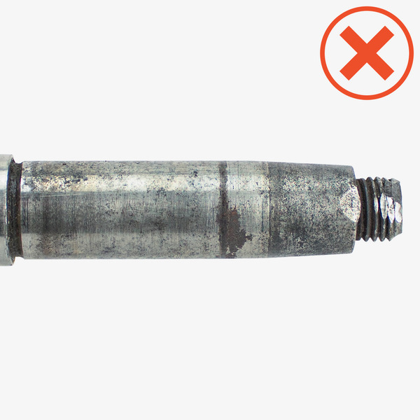 Čap poškodený závit